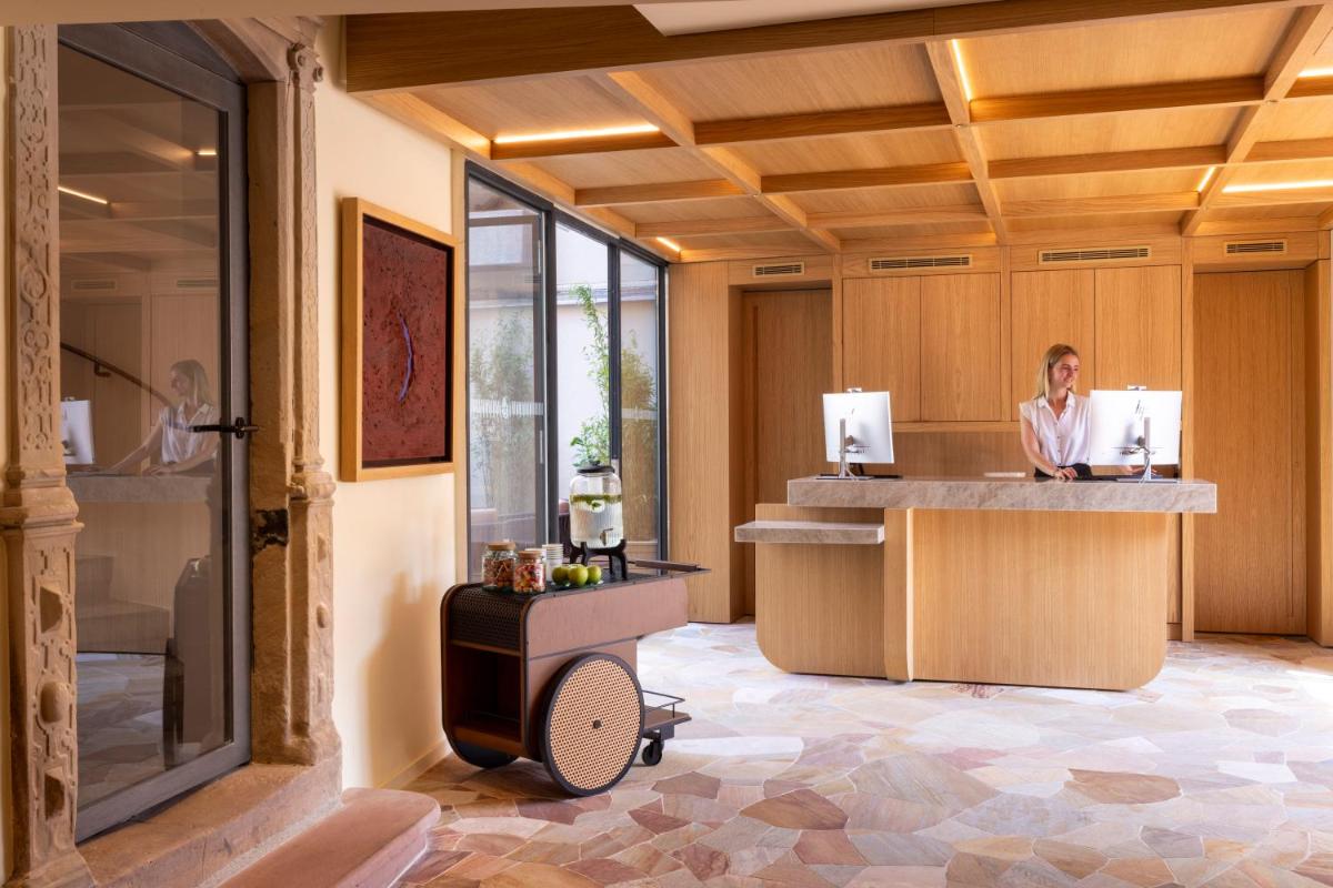 Hotel Le Colombier