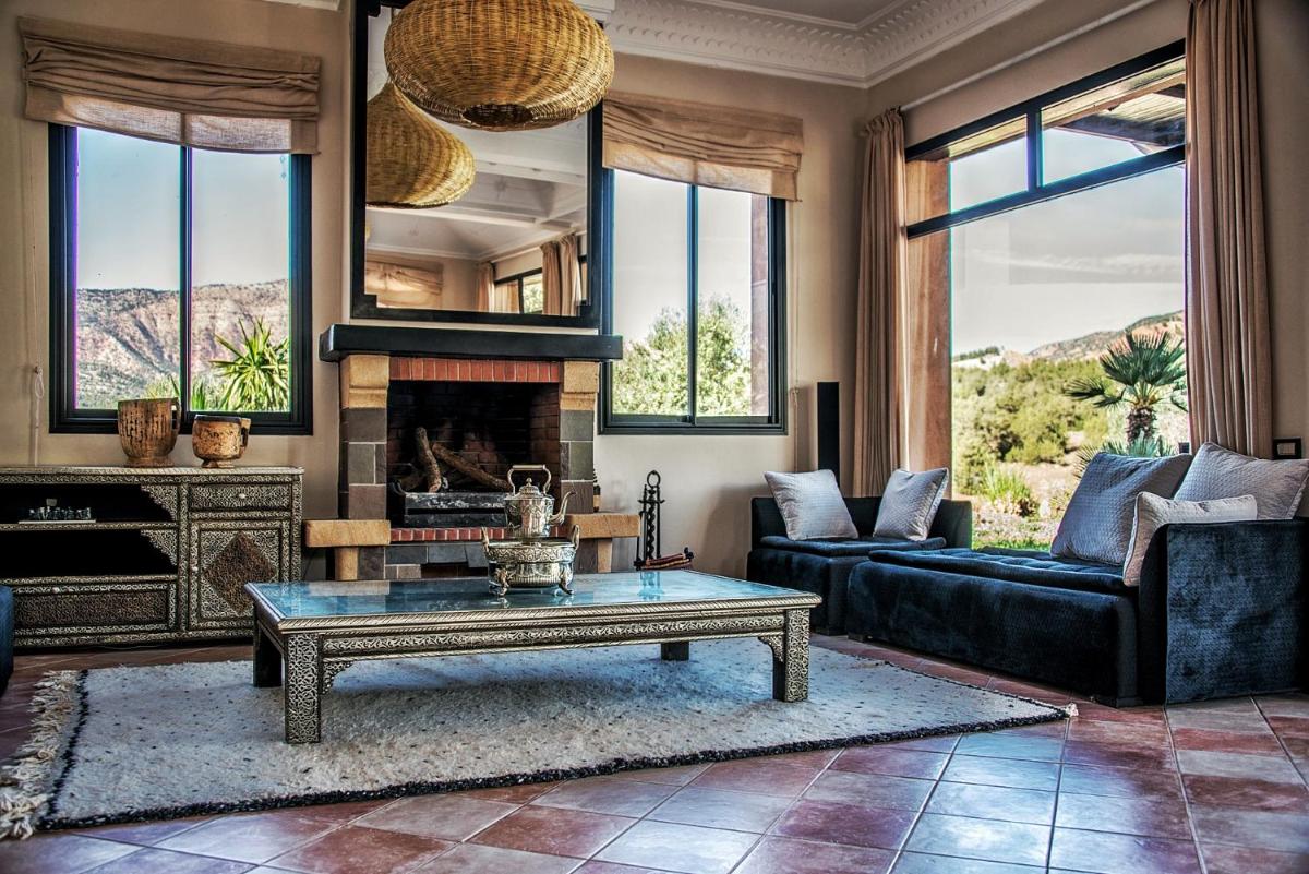 LE DOMAINE BY MAKASSAR