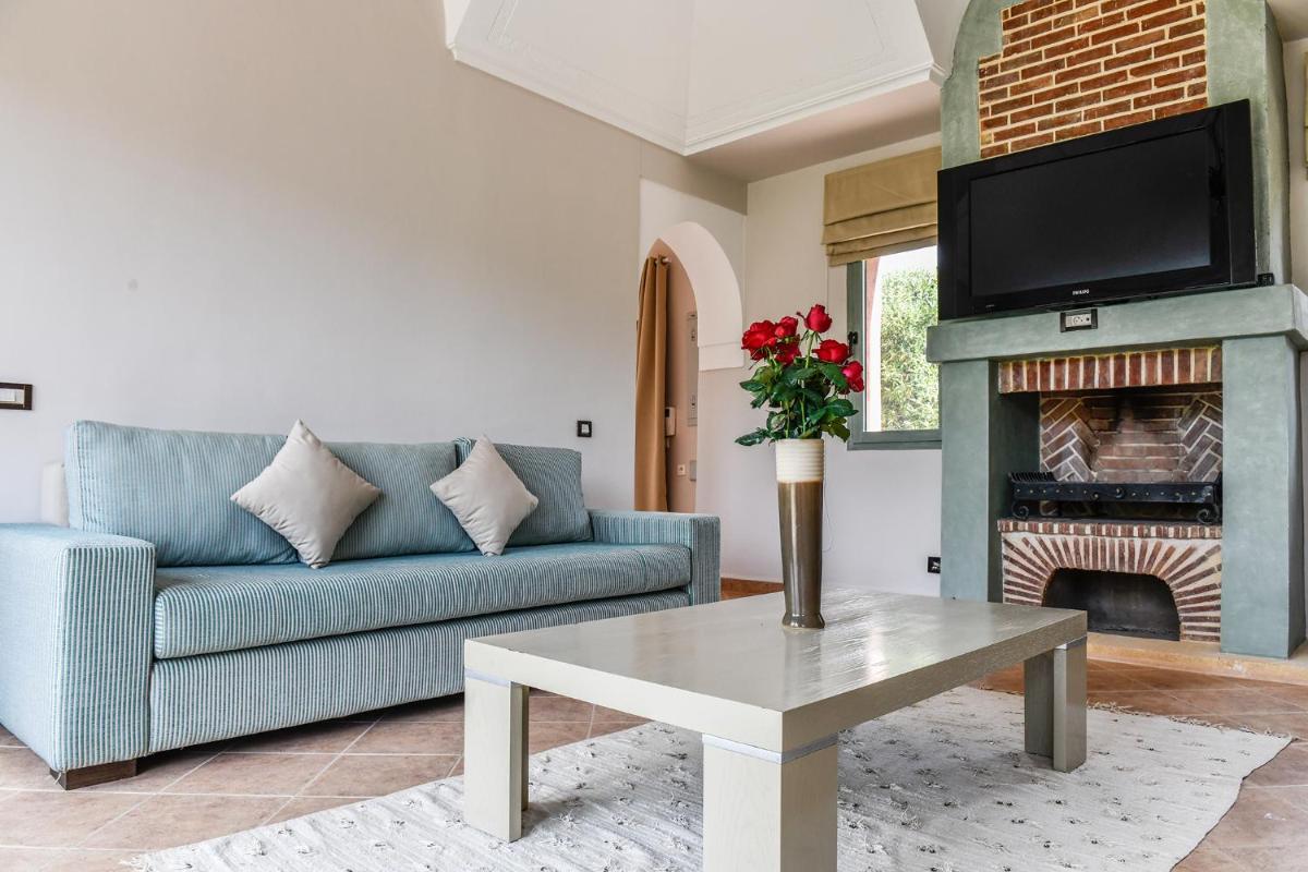 LE DOMAINE BY MAKASSAR