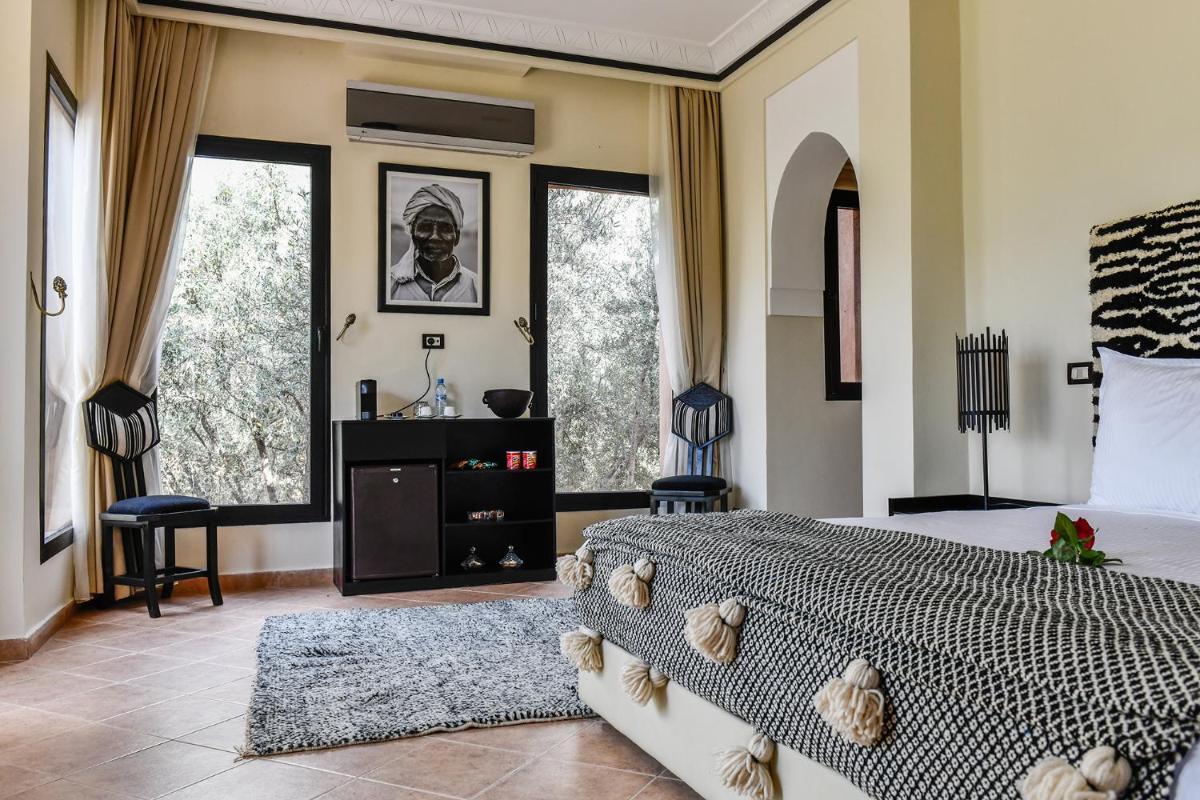 LE DOMAINE BY MAKASSAR