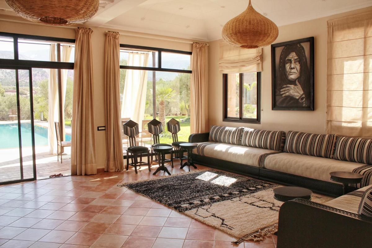 LE DOMAINE BY MAKASSAR