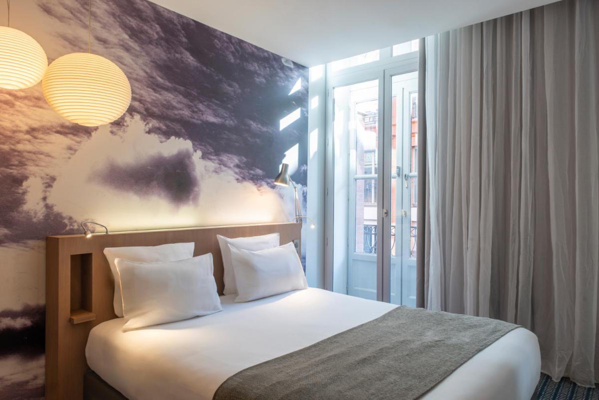 Le Grand Balcon Hotel