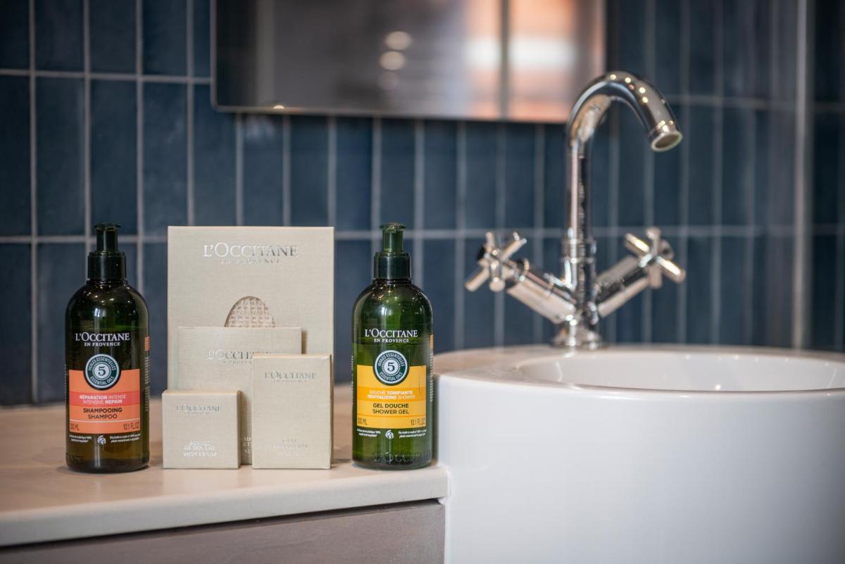 Le Grand Balcon Hotel