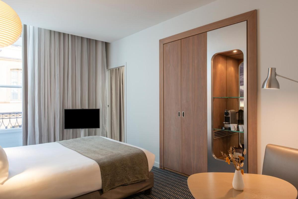 Le Grand Balcon Hotel