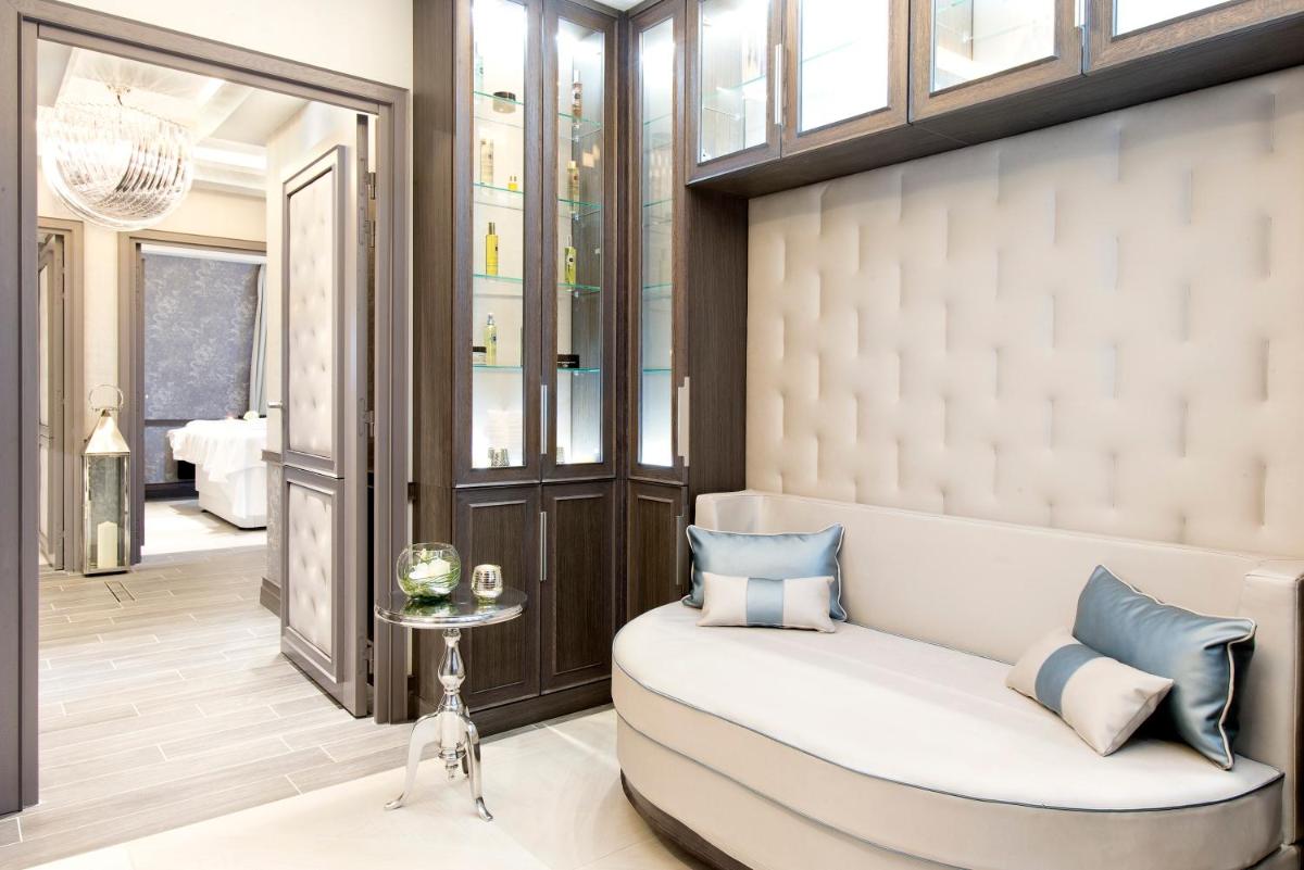 Le Grand Hotel de Cabourg - MGallery Collection