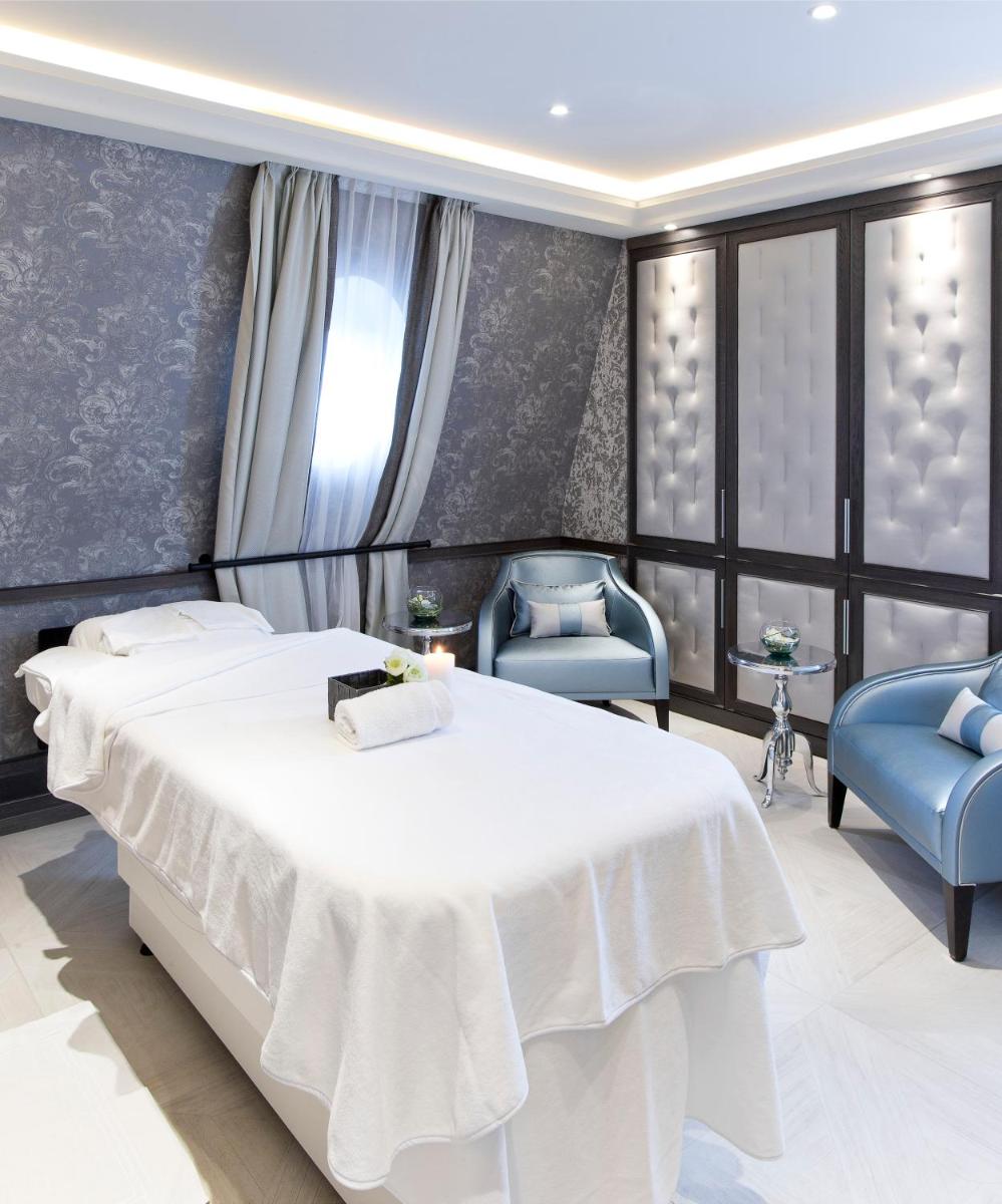 Le Grand Hotel de Cabourg - MGallery Collection