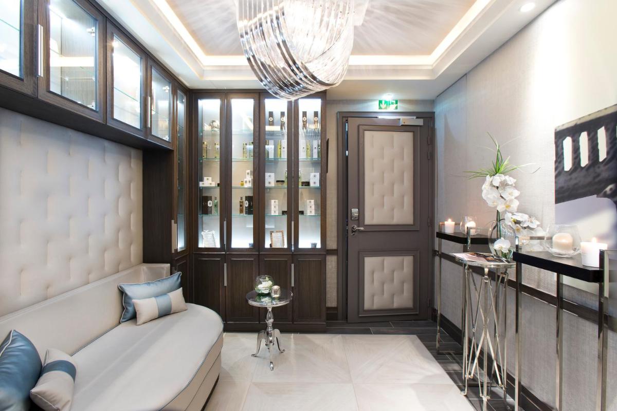 Le Grand Hotel de Cabourg - MGallery Collection