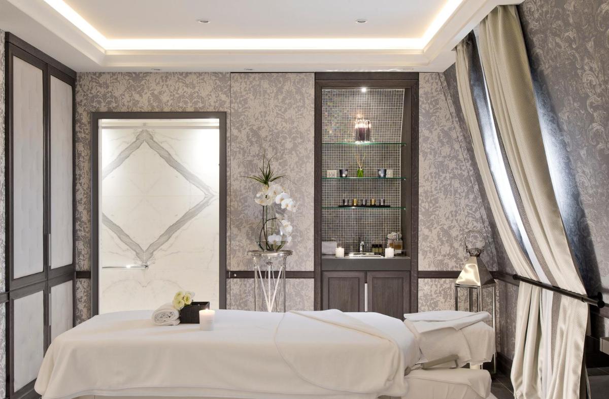 Le Grand Hotel de Cabourg - MGallery Collection