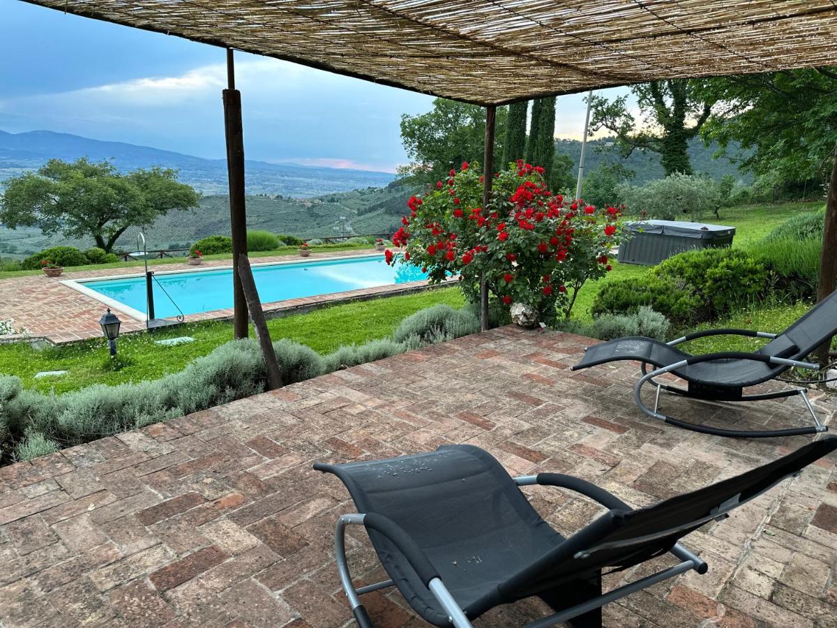 Le Logge Di Silvignano