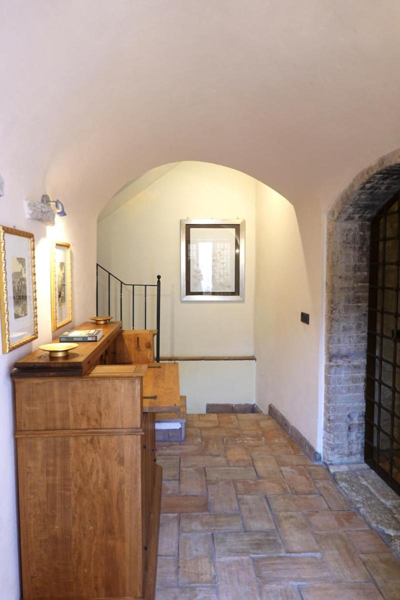 Le Logge Di Silvignano