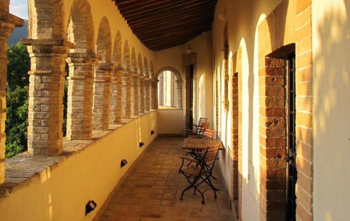 Le Logge Di Silvignano