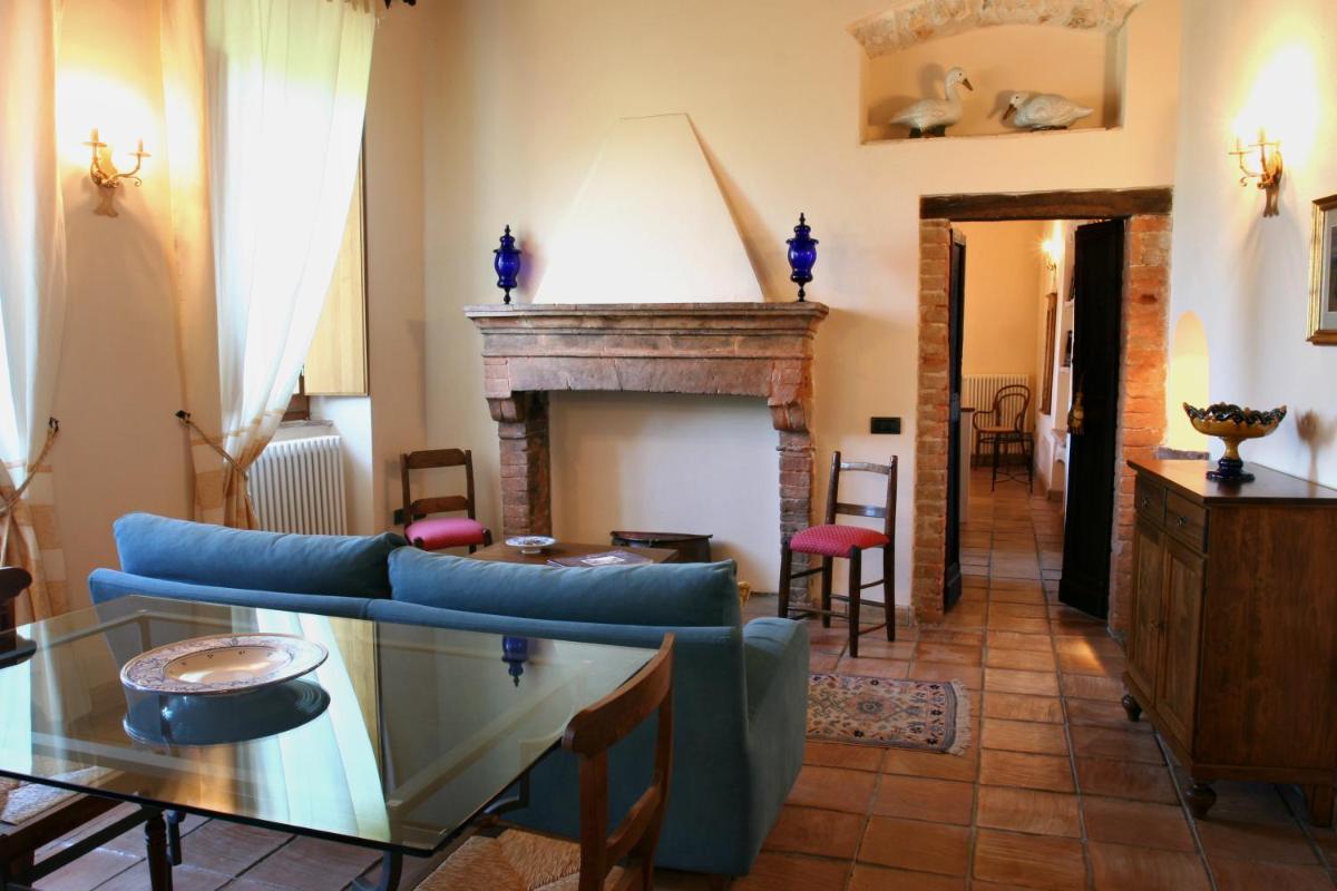 Le Logge Di Silvignano