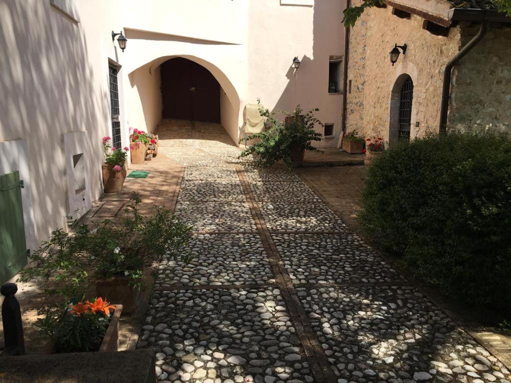 Le Logge Di Silvignano