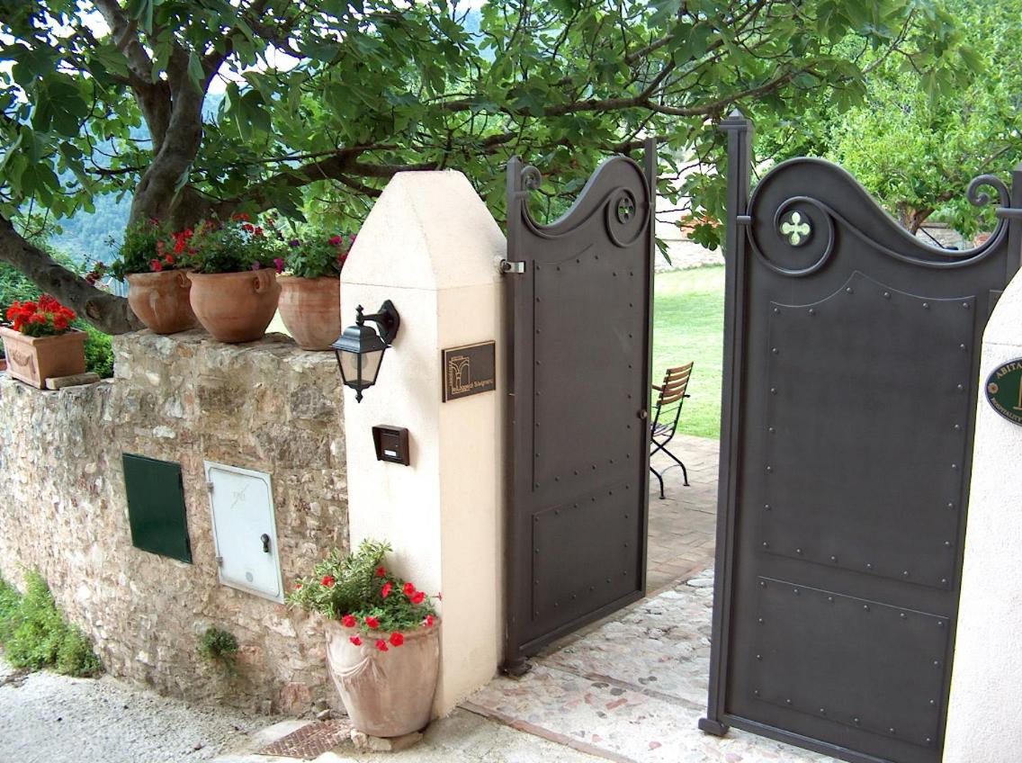 Le Logge Di Silvignano