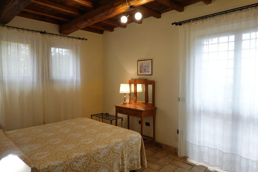 Le Logge Di Silvignano