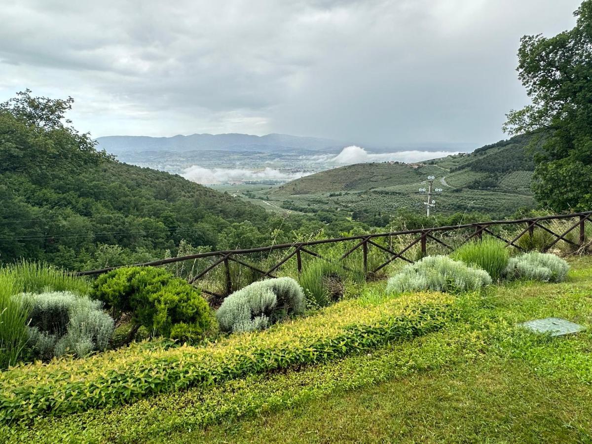 Le Logge Di Silvignano