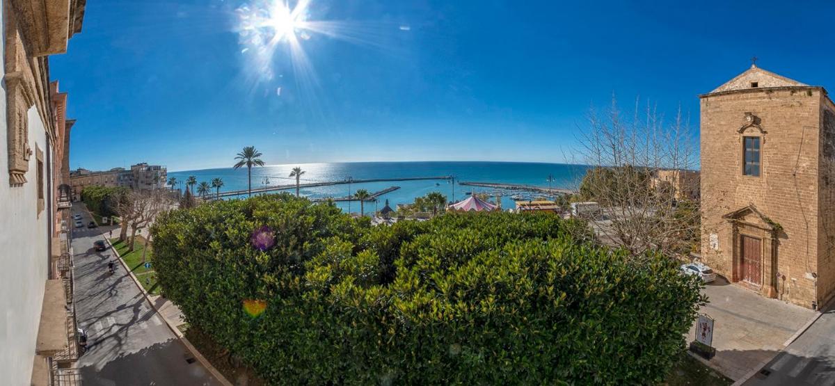 Le Maestranze Deluxe Rooms