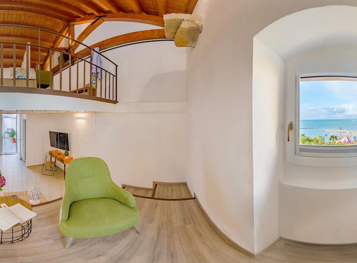 Le Maestranze Deluxe Rooms