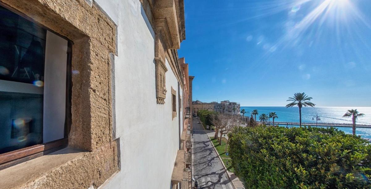 Le Maestranze Deluxe Rooms