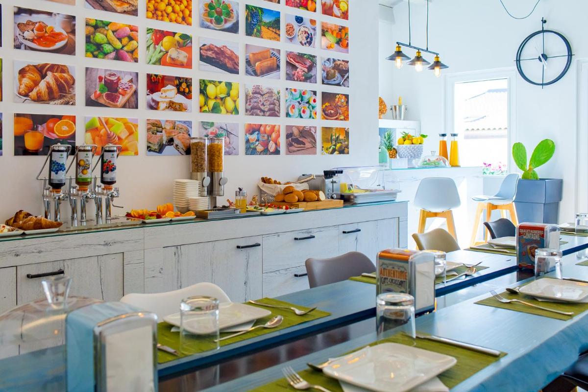 Le Maestranze Deluxe Rooms