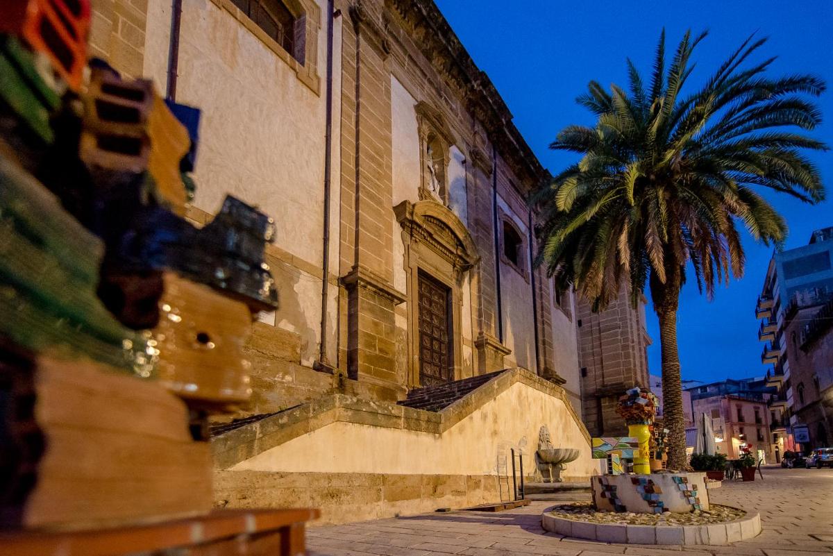 Le Maestranze Deluxe Rooms