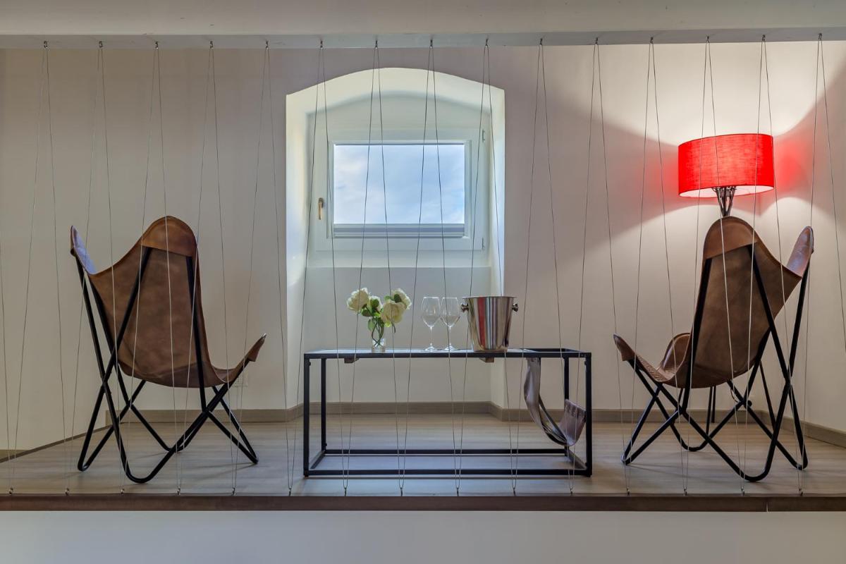 Le Maestranze Deluxe Rooms