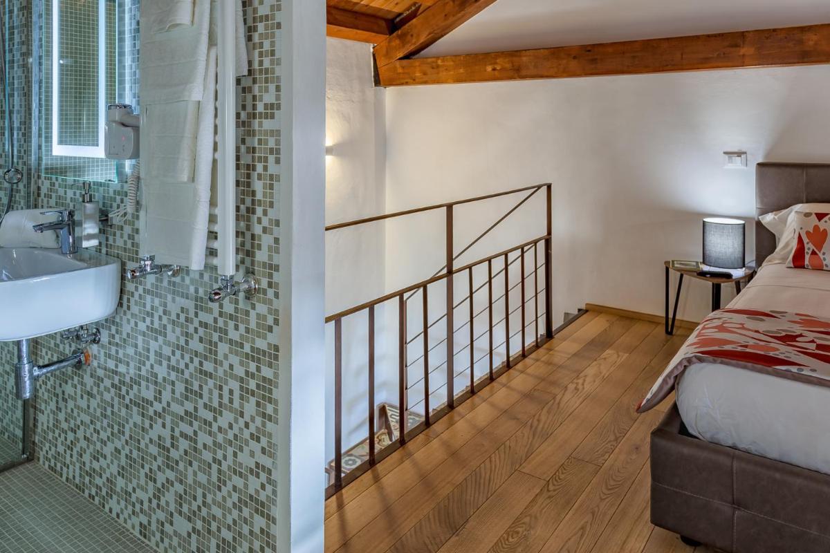 Le Maestranze Deluxe Rooms