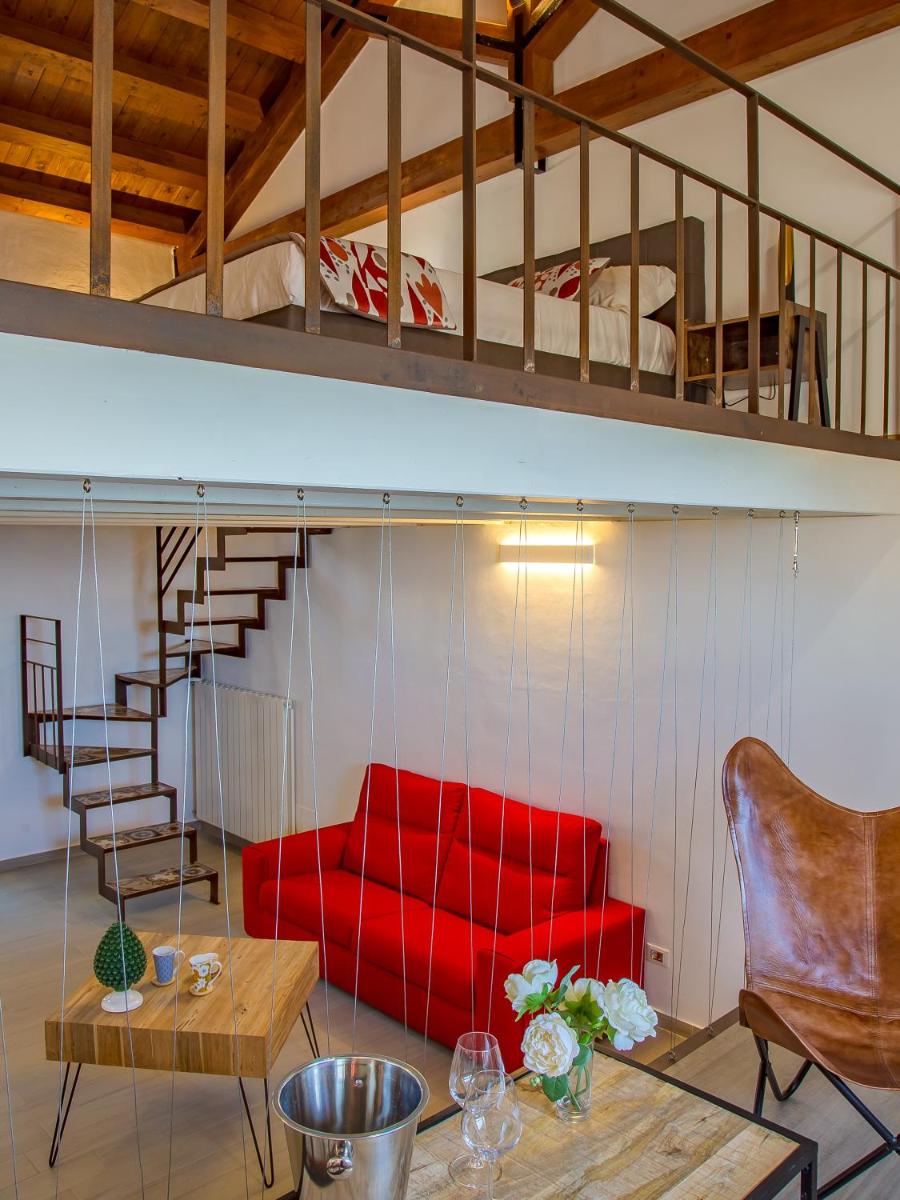 Le Maestranze Deluxe Rooms