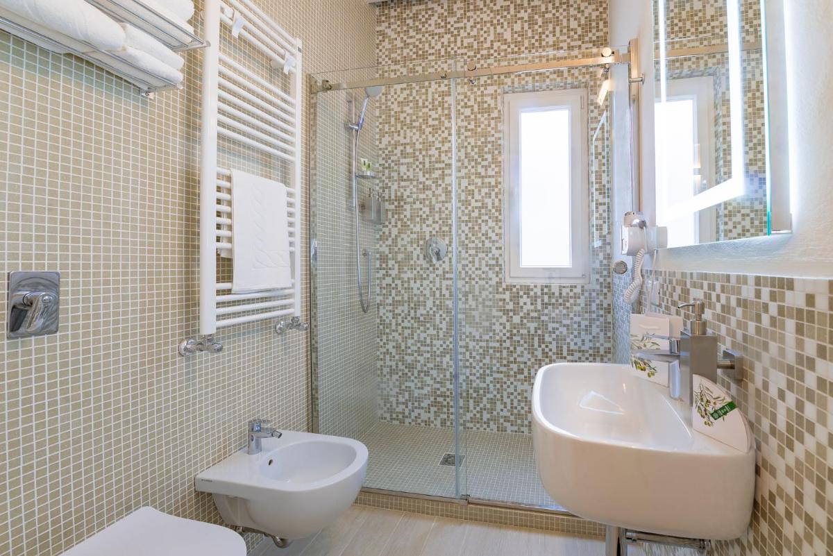 Le Maestranze Deluxe Rooms