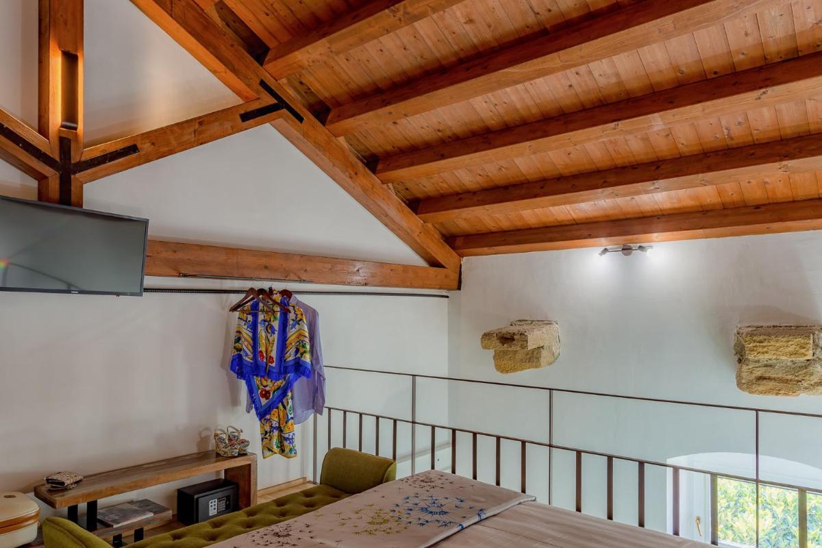 Le Maestranze Deluxe Rooms
