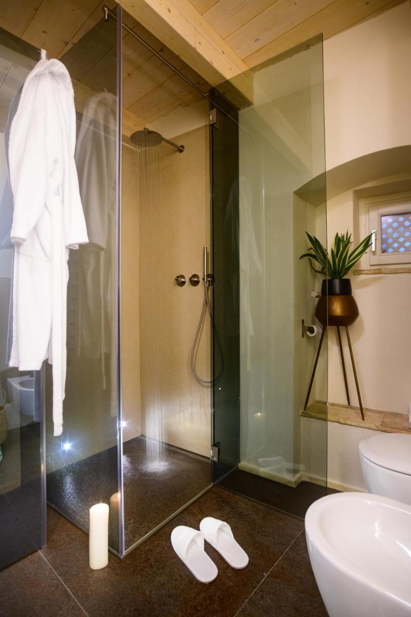 Le Malve Cave Retreat