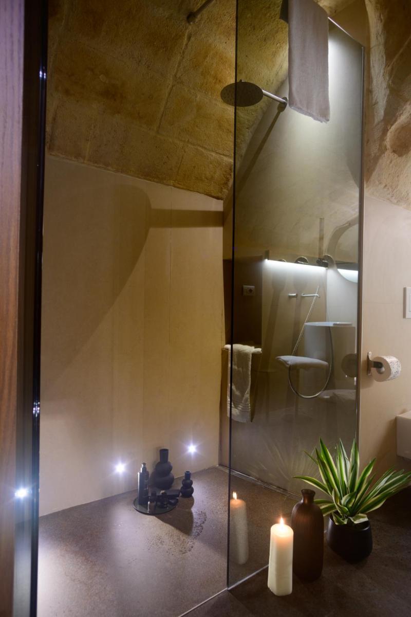 Le Malve Cave Retreat