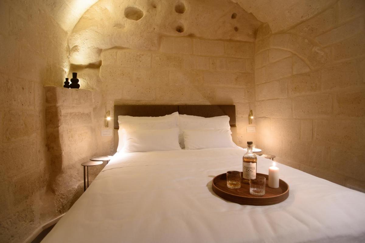 Le Malve Cave Retreat