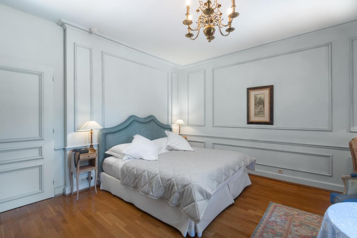 Le Manoir Au Lac
