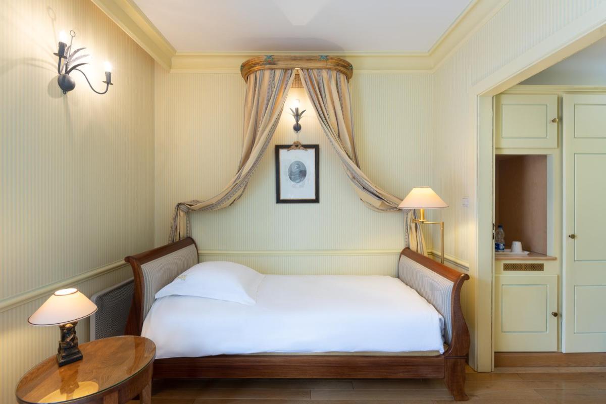 Le Manoir Au Lac