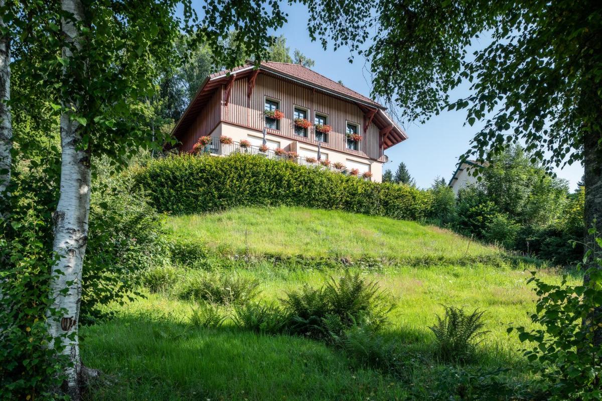 Le Manoir Au Lac