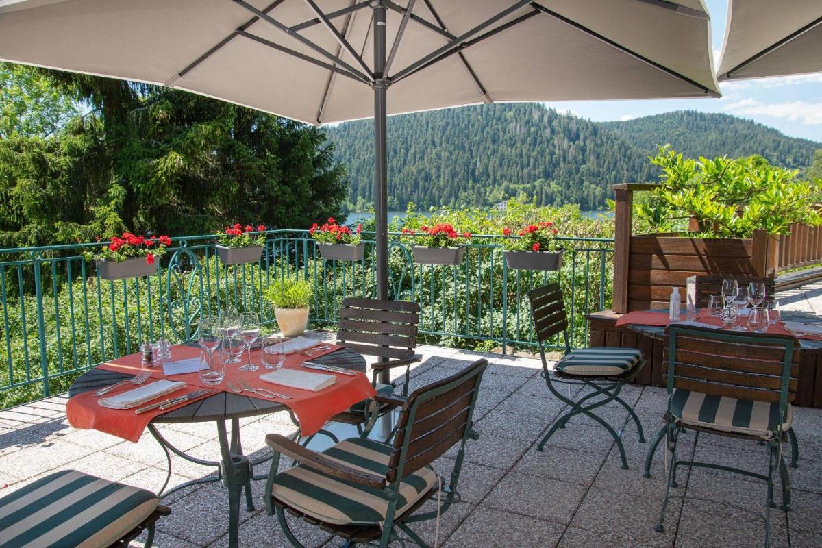 Le Manoir Au Lac