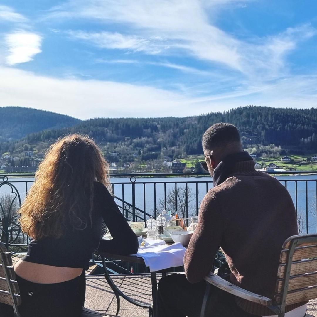 Le Manoir Au Lac