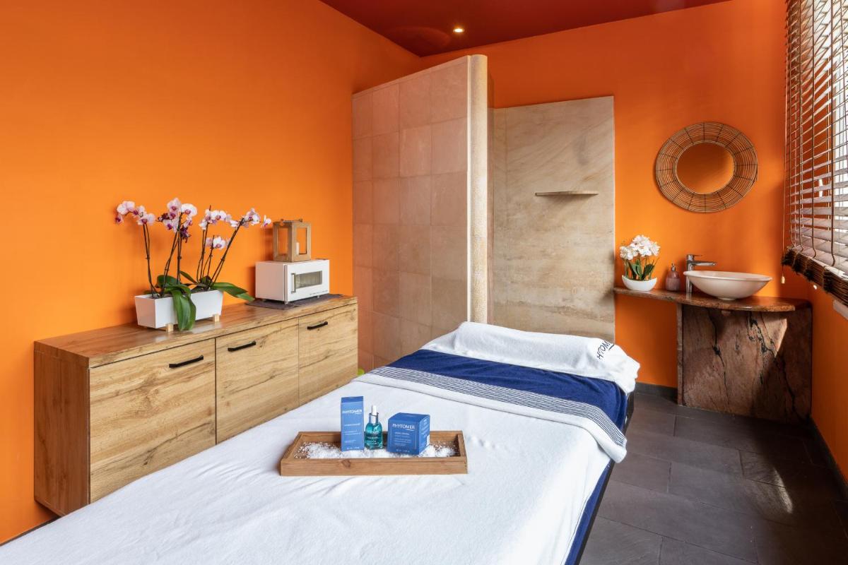 Le Manoir De La Poterie & Spa