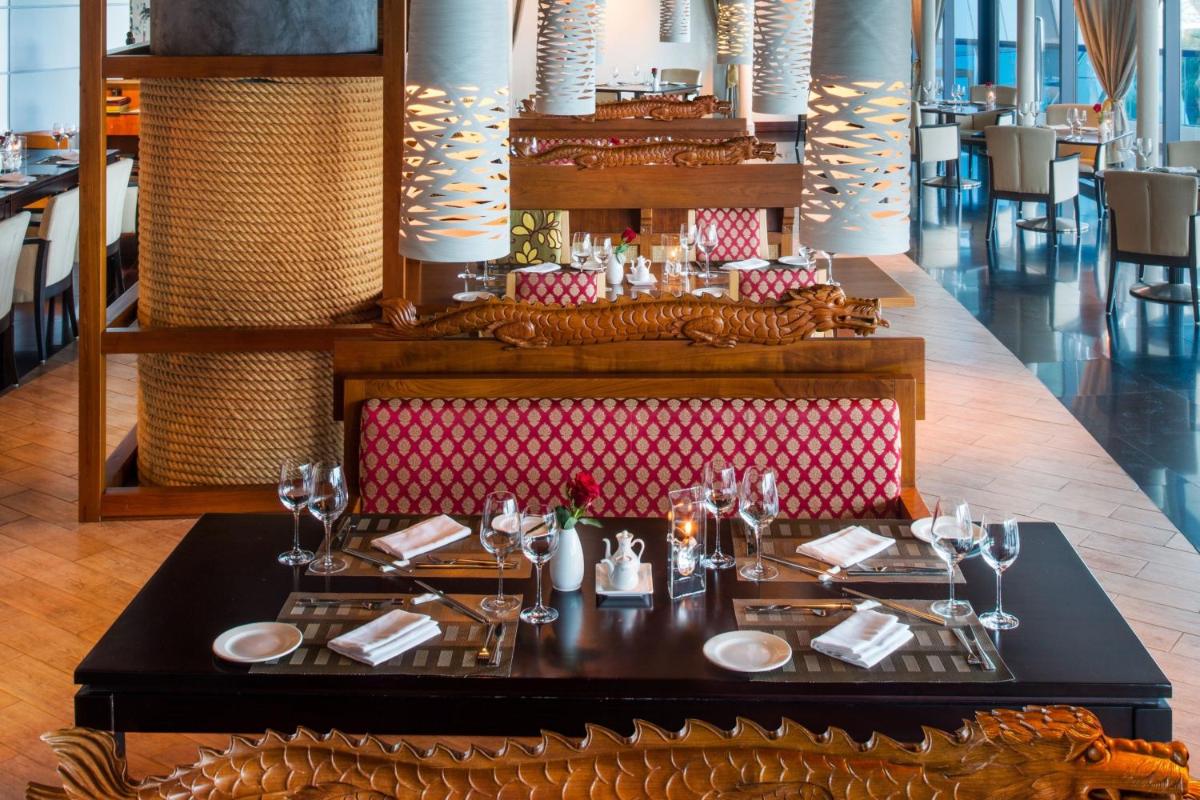 Le Meridien Al Aqah Beach Resort