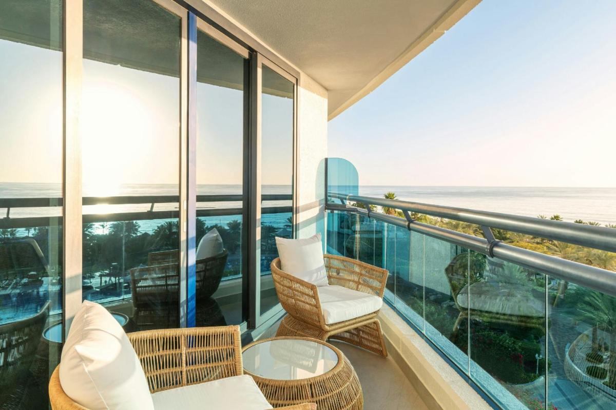 Le Meridien Al Aqah Beach Resort