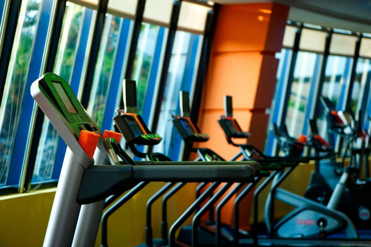 Le Meridien Al Aqah Beach Resort