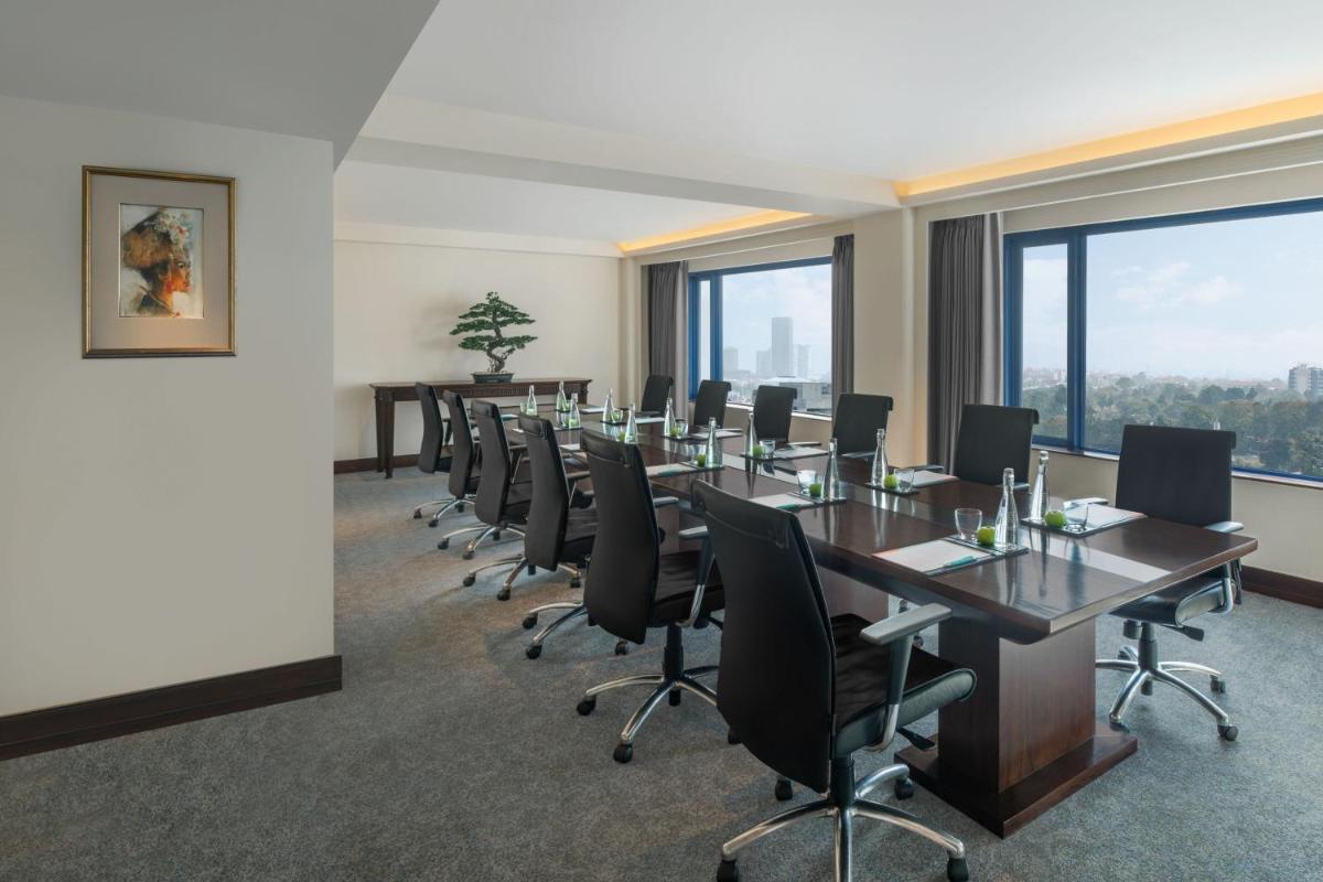 Le Meridien Jakarta
