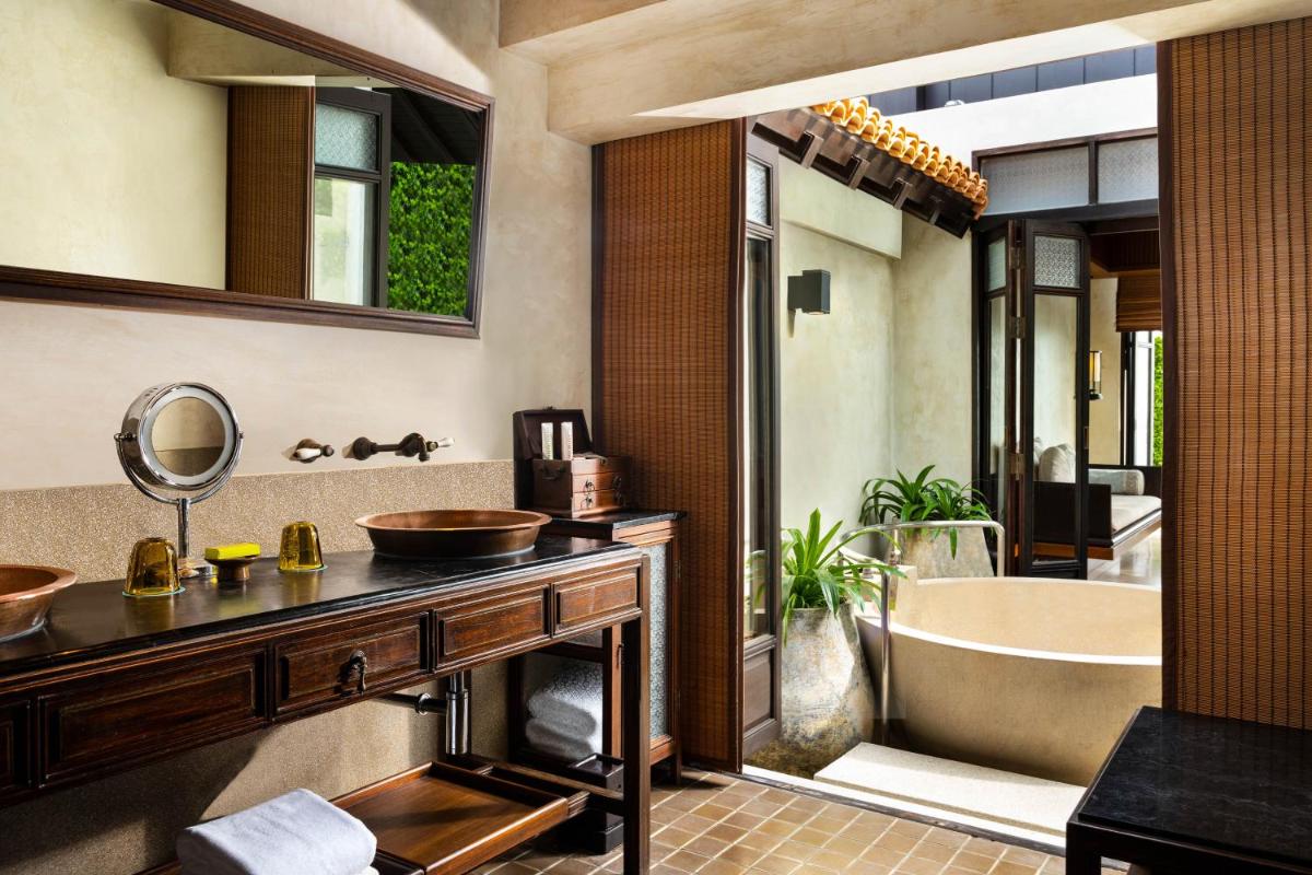 The Lamai - Samui
