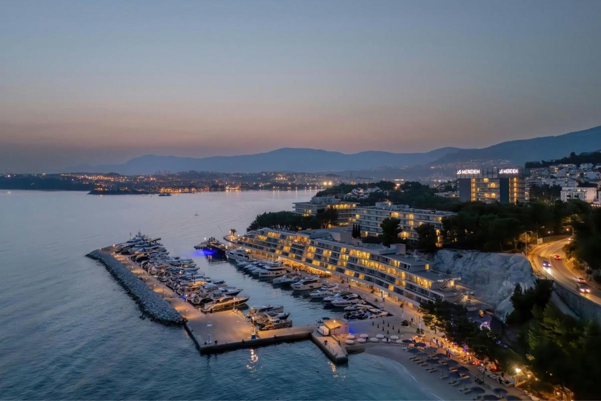 Le Meridien Lav Split