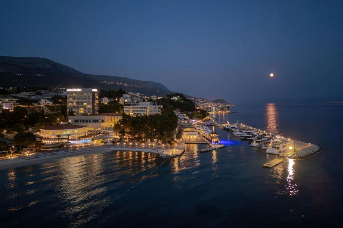 Le Meridien Lav Split