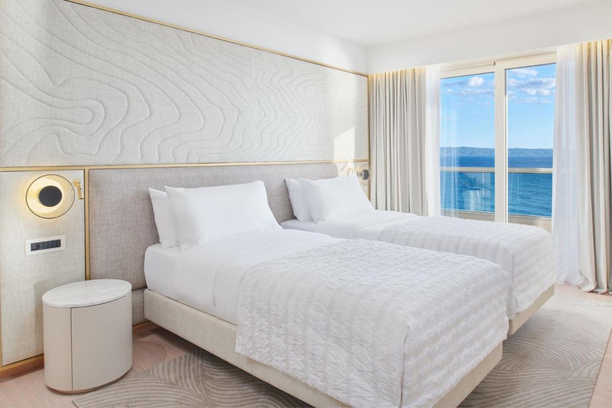 Le Meridien Lav Split