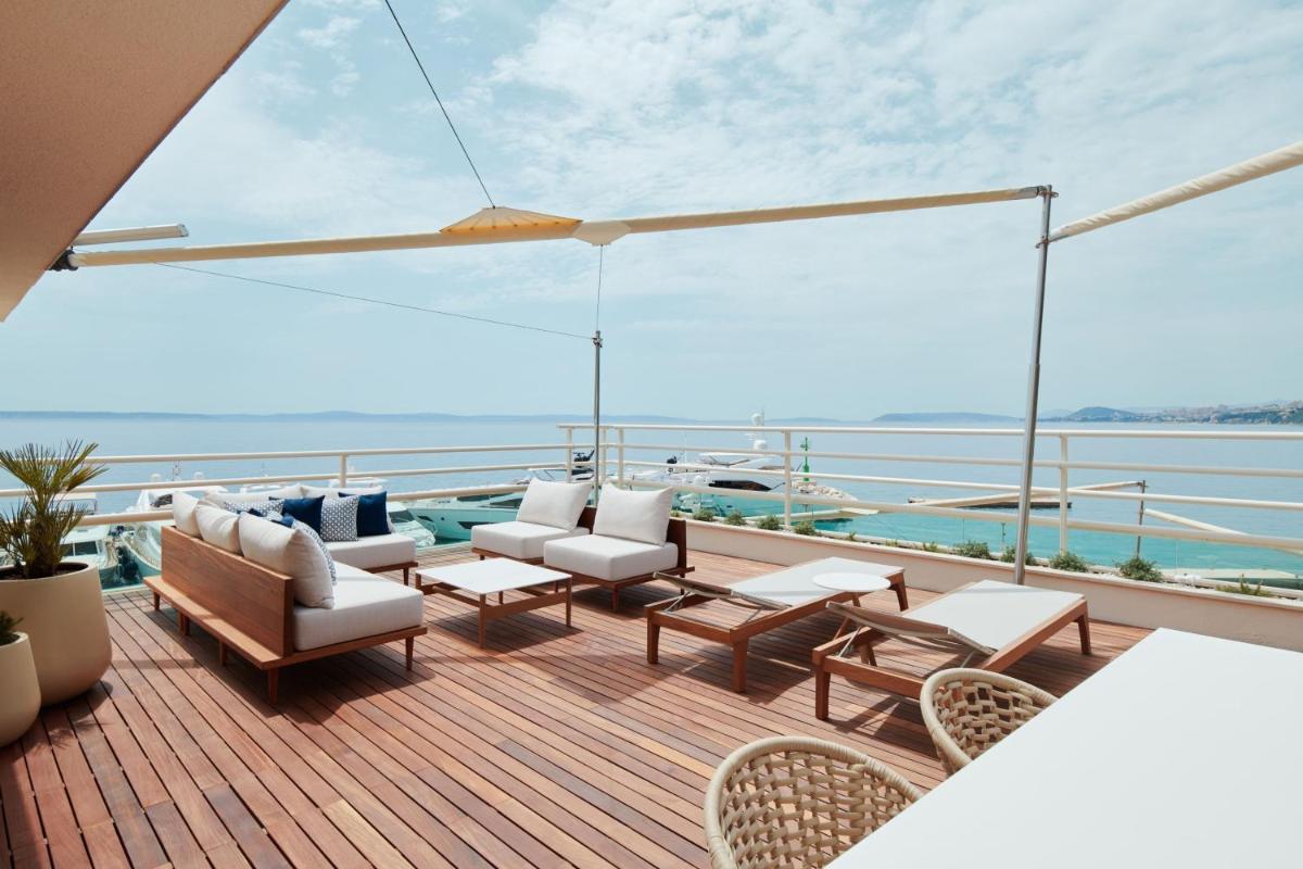 Le Meridien Lav Split