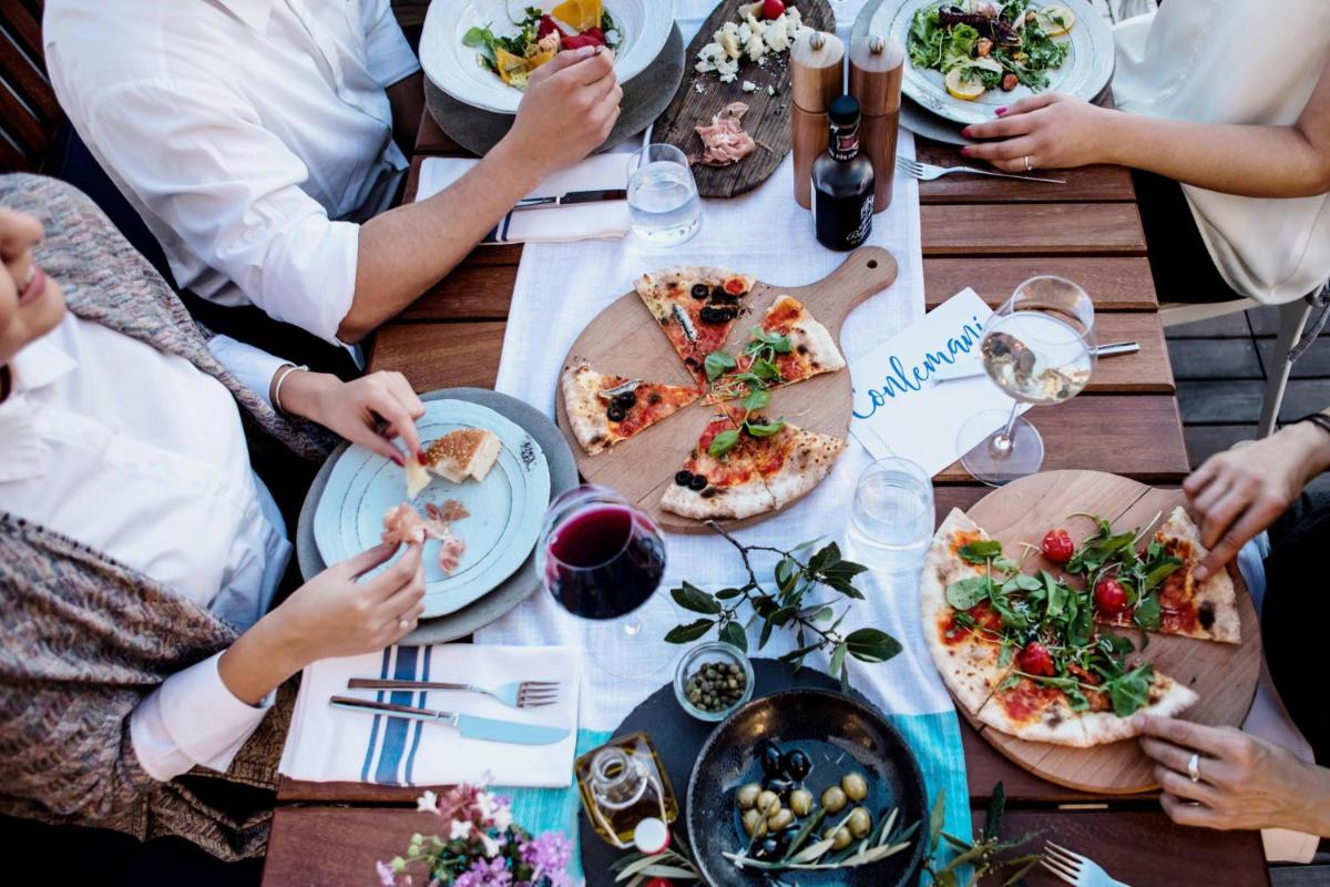 Le Meridien Lav Split