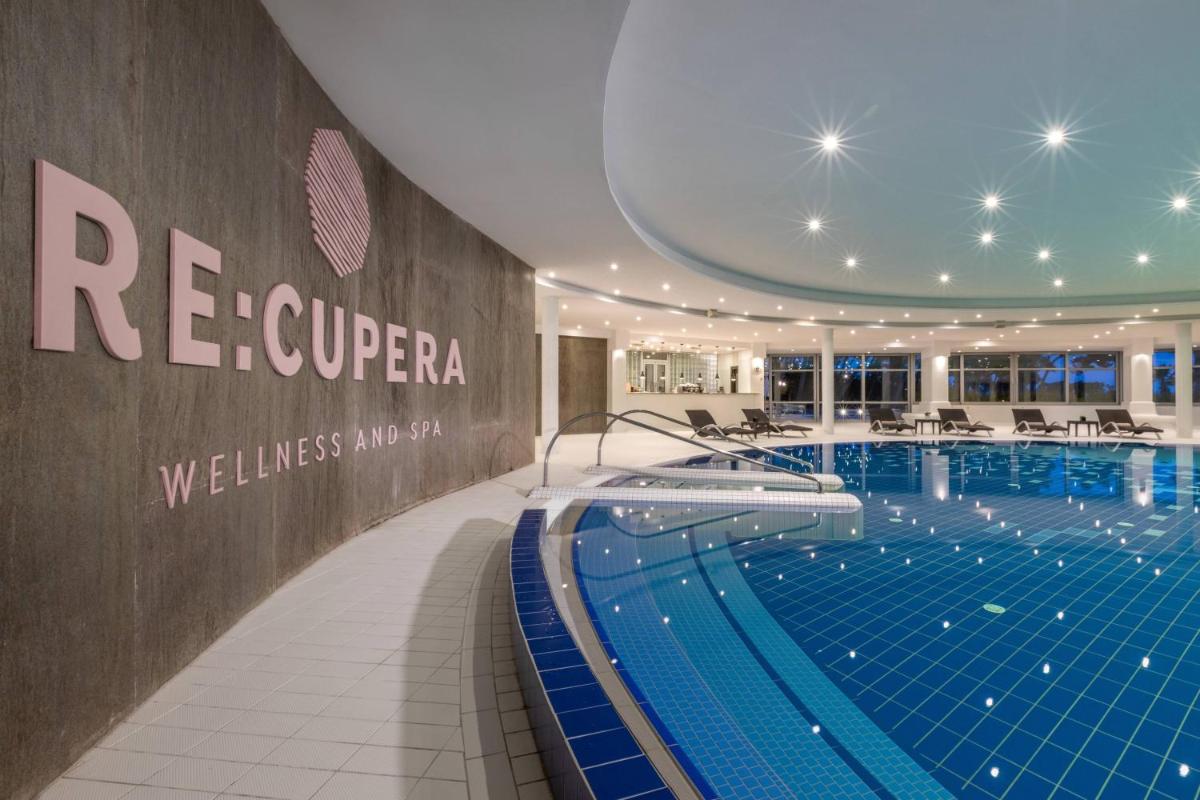 Le Meridien Lav Split